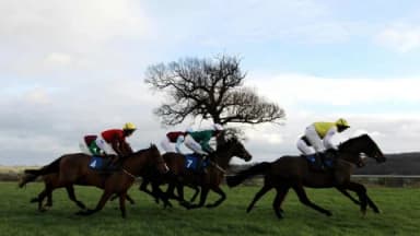 Monday's Horse Racing Tips: Taunton, December 30th