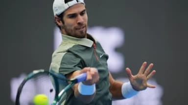 Matteo Berrettini vs Karen Khachanov Prediction, Picks, Odds, H2H, 10/25/24