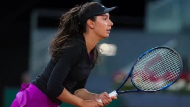 Oceane Dodin vs Linda Fruhvirtova Prediction, Picks, Odds, H2H, Stats - 12/4/24