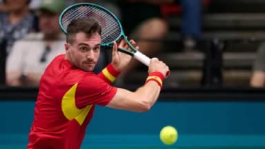 Laslo Djere vs Pedro Martinez Prediction, Picks, Odds, H2H, 10/15/24