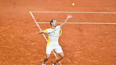 Lorenzo Sonego vs Richard Gasquet Prediction, Expert Picks, Odds, H2H, 4/25/24