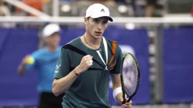Ugo Humbert vs Arthur Fils Prediction, Stats, Form, H2H, 1/16/25