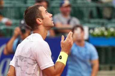 Laslo Djere vs Andrea Vavassori Prediction, Stats, Form, H2H, February 15th