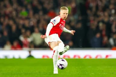 Mikael Silvestre on why Kiwior makes Arsenal stronger defensively